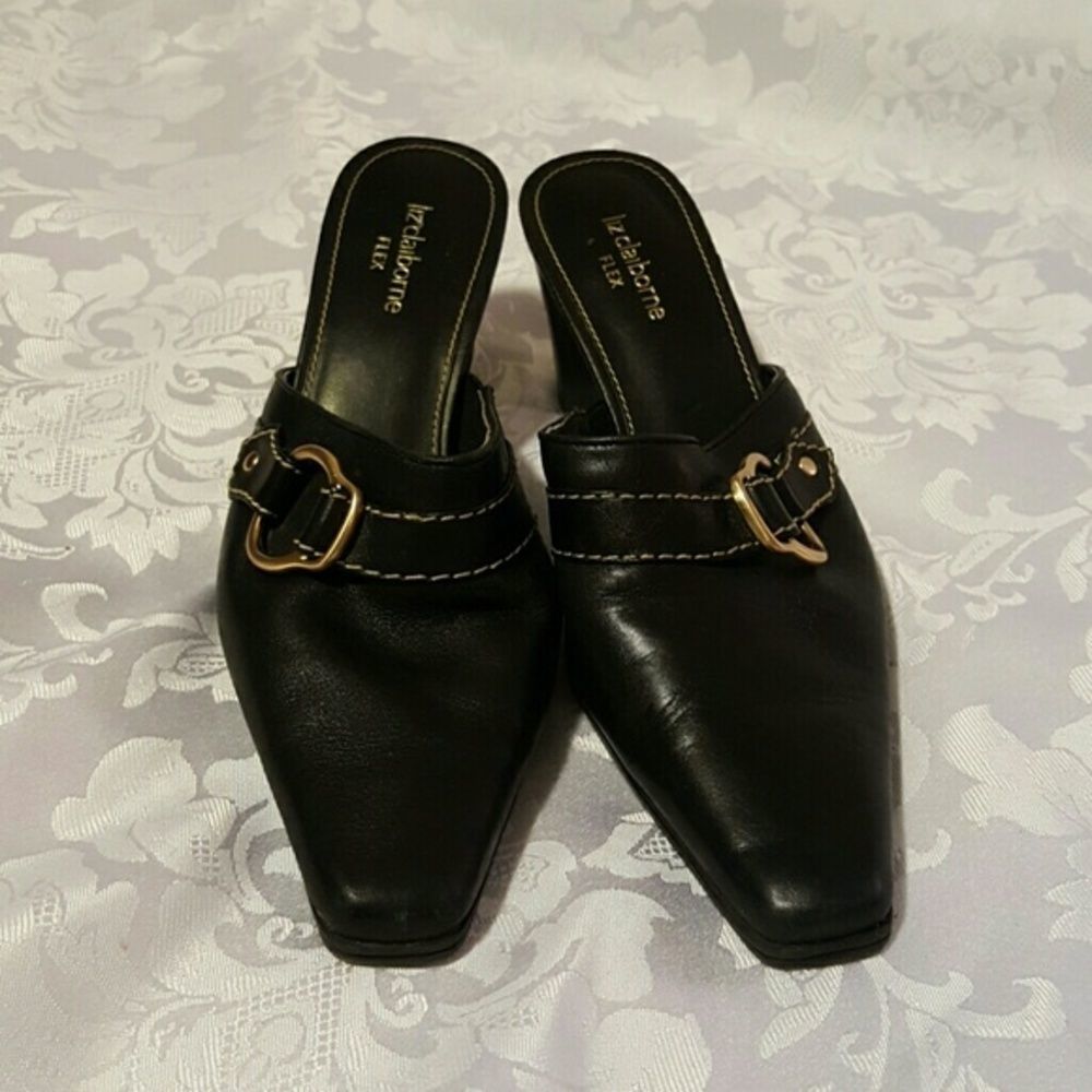 NWOT Liz Claiborne Leather Flex Shoes